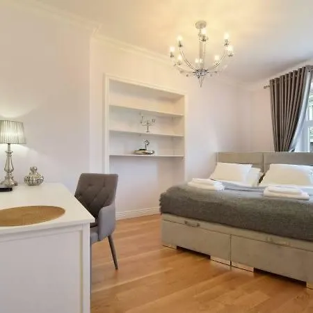 Easy Rent - Style Krakowskie Przedmiescie 卢布林